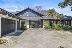 6549 Eastpointe Pines Street, Palm Beach Gardens, FL 33418 - MLS#B26002063