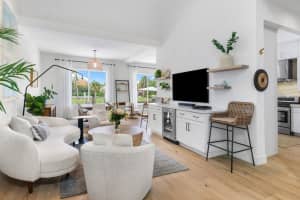 1211 Delray Lakes Drive, Delray Beach, FL 33444 - MLS#B26002068