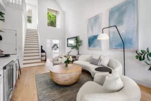 1211 Delray Lakes Drive, Delray Beach, FL 33444 - MLS#B26002068