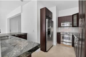 2515 Venetian Court, Boynton Beach, FL 33426 - MLS#B26002080