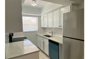 853 4th Court, Deerfield Beach, FL 33441 - MLS#B26002095