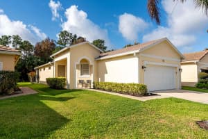 572 Indian Key Drive, Port Saint Lucie, FL 34986 - MLS#B26002106