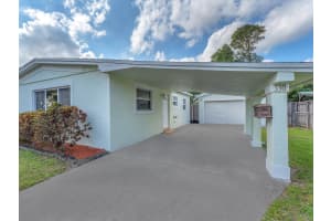 330 70th Terrace, Hollywood, FL 33024 - MLS#B26002107