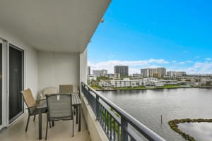 2880 14th St Causeway, Pompano Beach, FL 33062 - MLS#B26002182