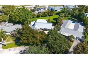 801 Fairhaven Drive, North Palm Beach, FL 33408 - MLS#B26002189