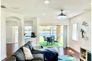 6194 Reynolds Street, West Palm Beach, FL 33411 - MLS#B26002206