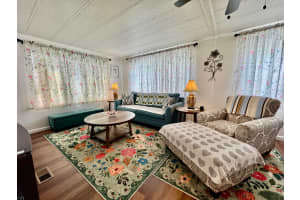 4455 Meadow View Drive, Boynton Beach, FL 33436 - MLS#B26002222