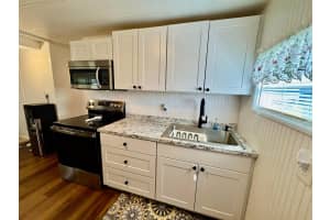 4455 Meadow View Drive, Boynton Beach, FL 33436 - MLS#B26002222