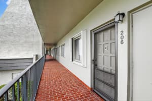 4080 Tivoli Court, Lake Worth, FL 33467 - MLS#B26002224