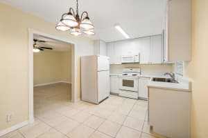 9423 52nd Court, Cooper City, FL 33328 - MLS#B26002235