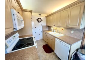 4159 Cambridge G 4159, Deerfield Beach, FL 33442, Deerfield Beach, FL 33442 - MLS#B26002257