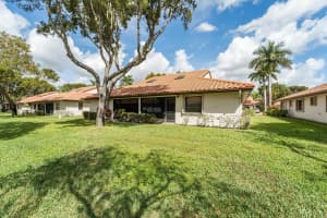 6045 Sunny Pointe Circle, Delray Beach, FL 33484 - MLS#B26002259