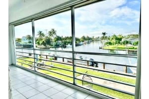 1004 Pine Drive, Pompano Beach, FL 33060 - MLS#B26002268