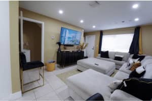 6611 Winfield Boulevard, Margate, FL 33063 - MLS#B26002269