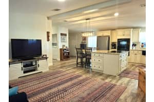 3713 Pendula Circle, Port Saint Lucie, FL 34952 - MLS#B26002273