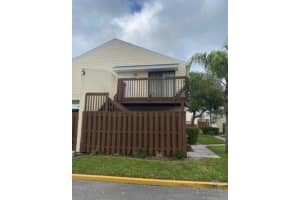 637 Executive Center Drive, West Palm Beach, FL 33401 - MLS#B26002304