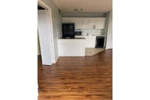 637 Executive Center Drive, West Palm Beach, FL 33401 - MLS#B26002304