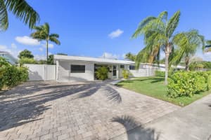 101 13th Street, Deerfield Beach, FL 33441 - MLS#B26002325