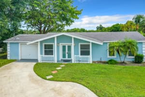 6803 Kingston Drive, Lake Worth, FL 33462 - MLS#B26002366