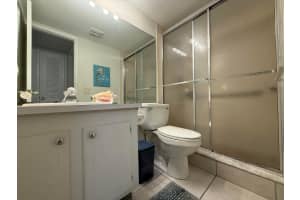 1040 4th Avenue, Deerfield Beach, FL 33441 - MLS#B26002384