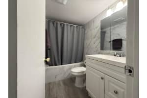 1040 4th Avenue, Deerfield Beach, FL 33441 - MLS#B26002384