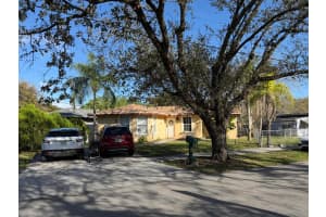 733 N 57th Avenue, Hollywood, Fl 33021, Hollywood