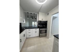 2615 Garden Drive, Lake Worth, FL 33461 - MLS#B26002414