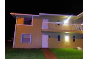 877 Twin Lakes Drive, Coral Springs, FL 33071 - MLS#B26002439