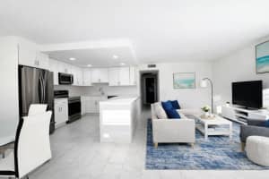 2003 Lincoln, Boca Raton, FL 33434, Boca Raton, FL 33434 - MLS#B26002444