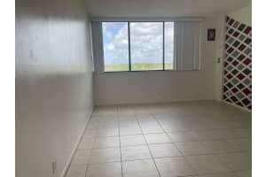 7928 Kimberly Boulevard, North Lauderdale, FL 33068 - MLS#B26002460