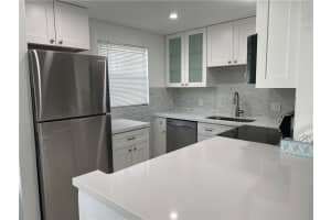 321 Newport V 321, Deerfield Beach, FL 33442, Deerfield Beach, FL 33442 - MLS#B26002494