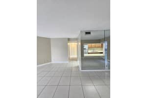 1950 Congress Avenue, West Palm Beach, FL 33401 - MLS#B26002499