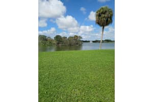 92 Seville Drive, Delray Beach, FL 33446 - MLS#B26002546