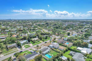 731 Ilex Drive, West Palm Beach, FL 33403 - MLS#B26002571