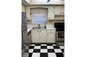 2995 Crosley Drive, West Palm Beach, FL 33415 - MLS#B26002572