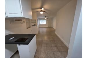 304 4th Avenue, Hallandale Beach, FL 33009 - MLS#B26002585