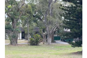 1630 Glen Road, Glen Ridge, FL 33406 - MLS#B26002587