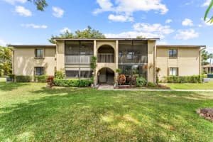 516 Shady Pine Way, Greenacres, FL 33415 - MLS#B26002611