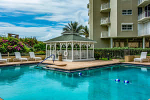 669 Plantation Road, Hutchinson Island, FL 34996 - MLS#B26002618