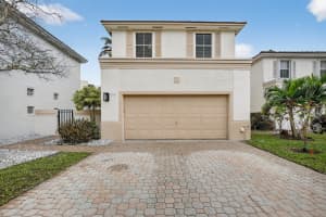 7524 1st Place, Plantation, FL 33317 - MLS#B26002664