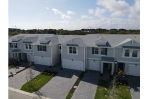 586 Salisbury Circle, Fort Pierce, FL 34982 - MLS#B26002667