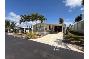 6092 Palm Breezes Drive, Lake Worth, FL 33462 - MLS#B26002706