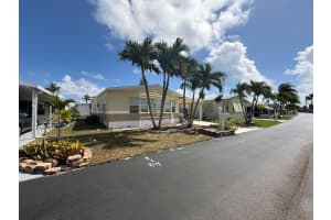 6092 Palm Breezes Drive, Lake Worth, FL 33462 - MLS#B26002706