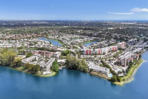 3910 Crystal Lake Drive, Deerfield Beach, FL 33064 - MLS#B26002852