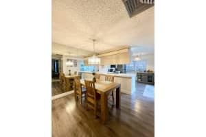 1917 Stratford Way, West Palm Beach, FL 33409 - MLS#B26002855