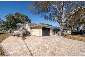 2890 1st Place, Vero Beach, FL 32968 - MLS#B26002871