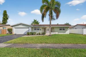 4451 7th Street, Coconut Creek, FL 33066 - MLS#B26002880