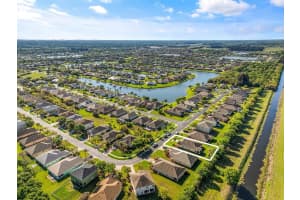 535 Valencia Cir Circle, Vero Beach, FL 32968 - MLS#B26002907