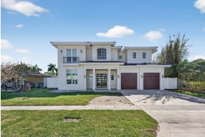 310 Se 9th Court, Pompano Beach, Fl 33060, Pompano Beach
