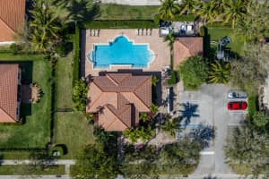 6711 Osage Circle, West Palm Beach, FL 33413 - MLS#B26002927